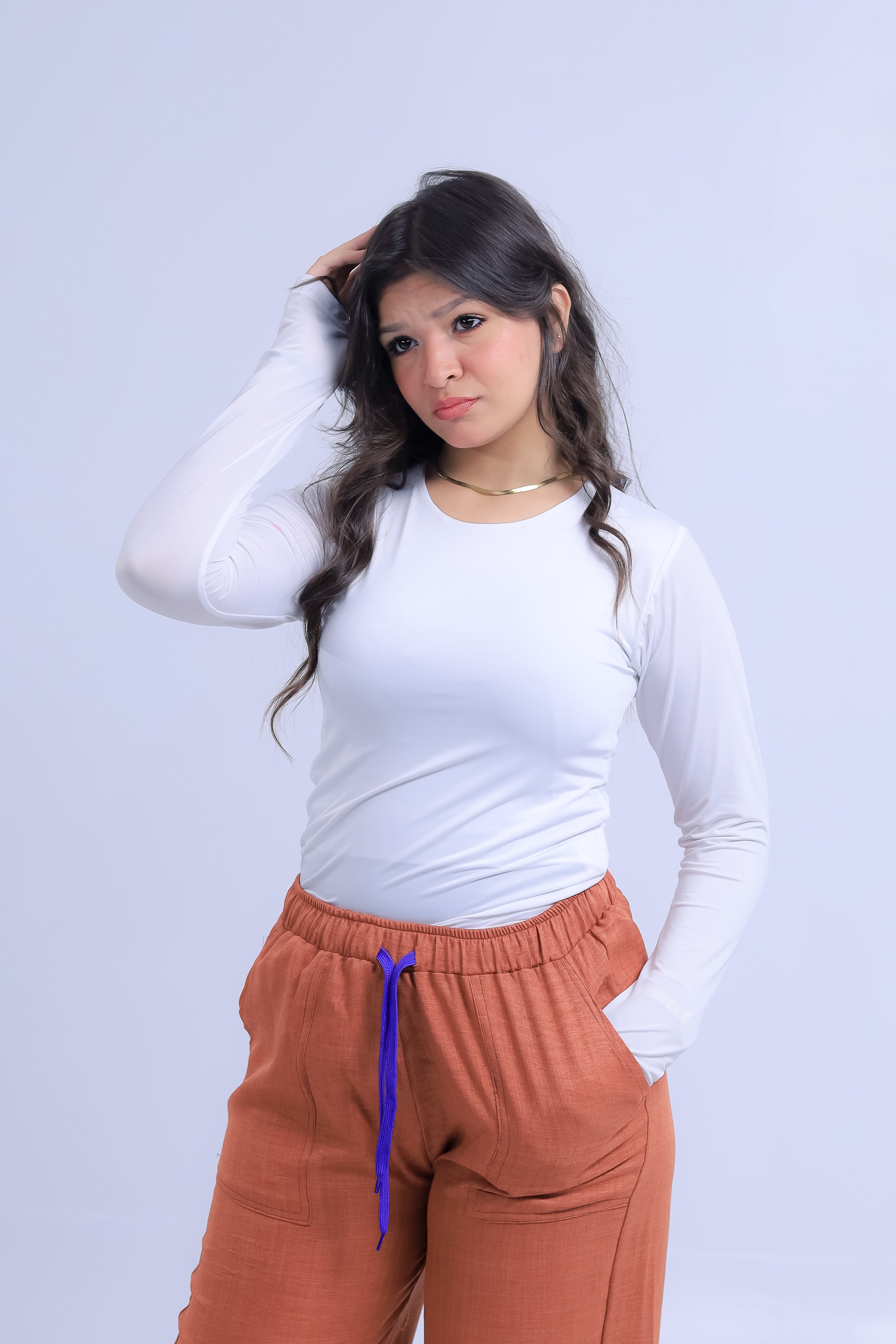 LONG SLEEVE FITTED TOP