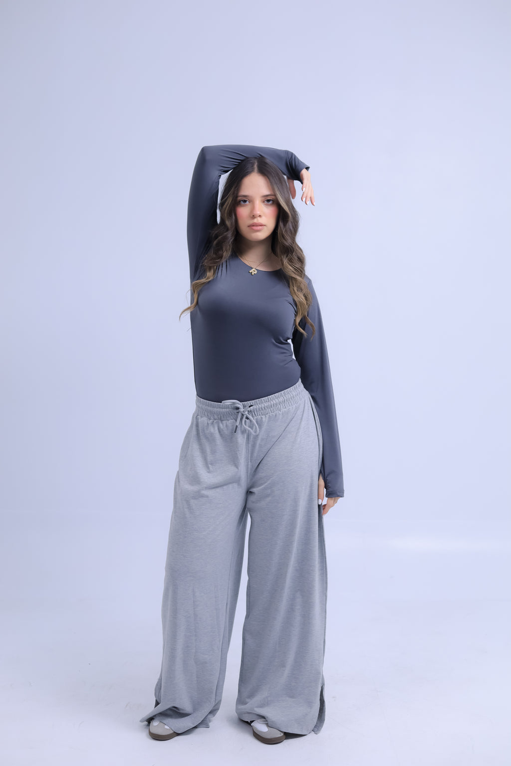 LONG SLEEVE FITTED TOP
